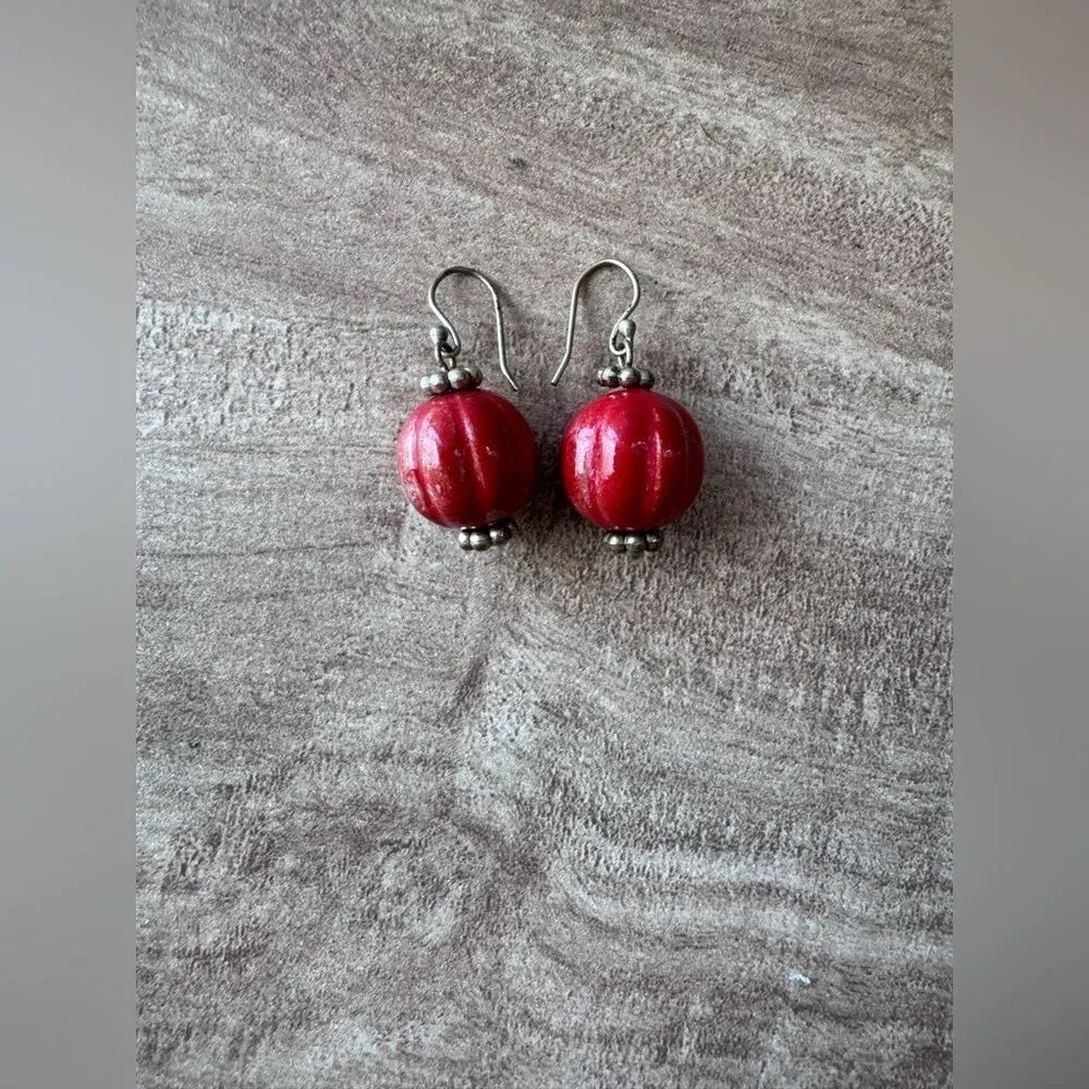 Pumpkin Shaped Glass Dangle Earrings Silver Tone Costume Fashion Fall Orange